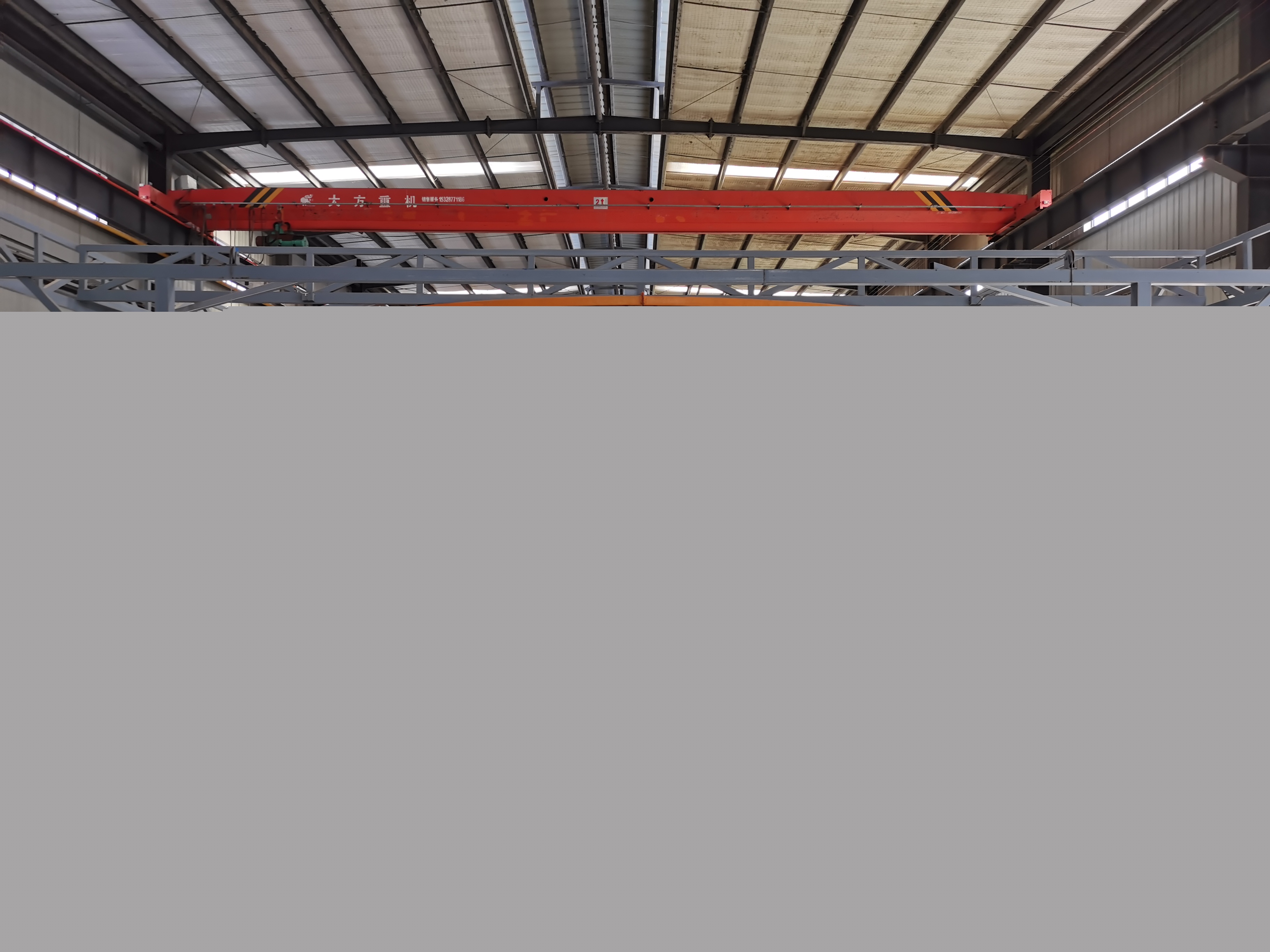 鑫佳盛鋁業(yè)噴涂三車間